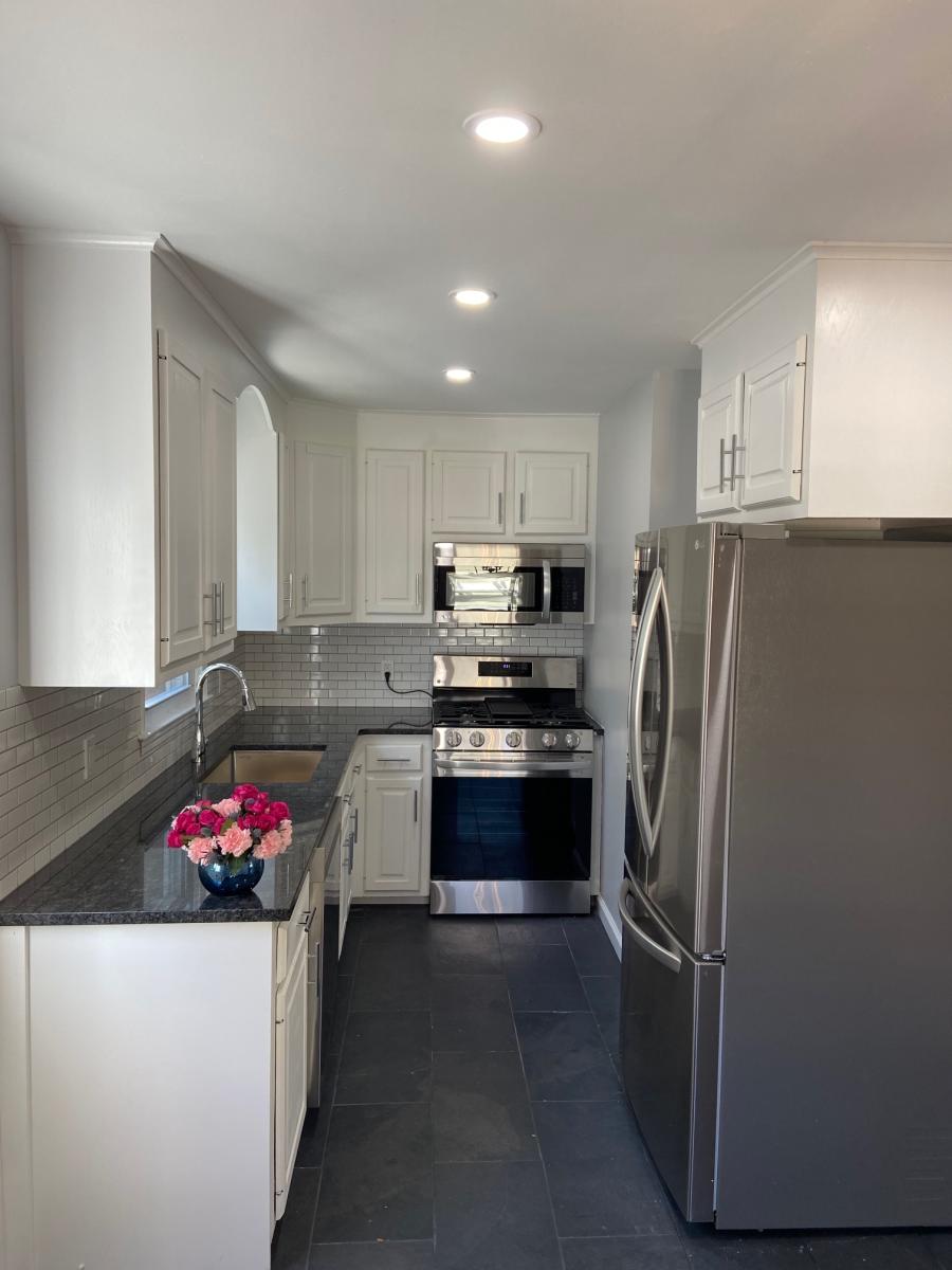 5 Auburn Street Unit A Kitchen